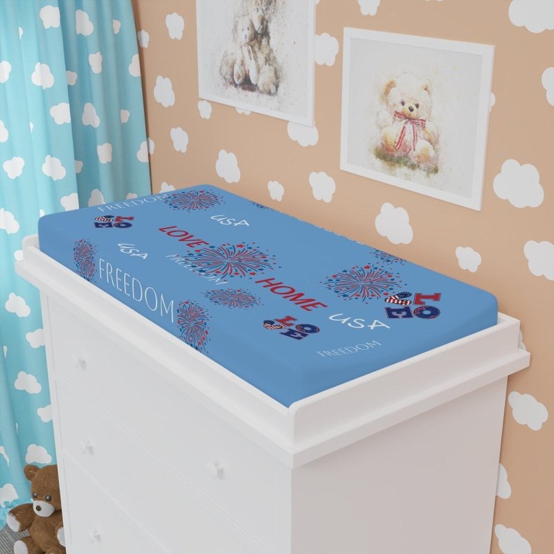 Patriotic Baby Changing Pad Cover - USA Freedom Love Theme - Hands & Toes